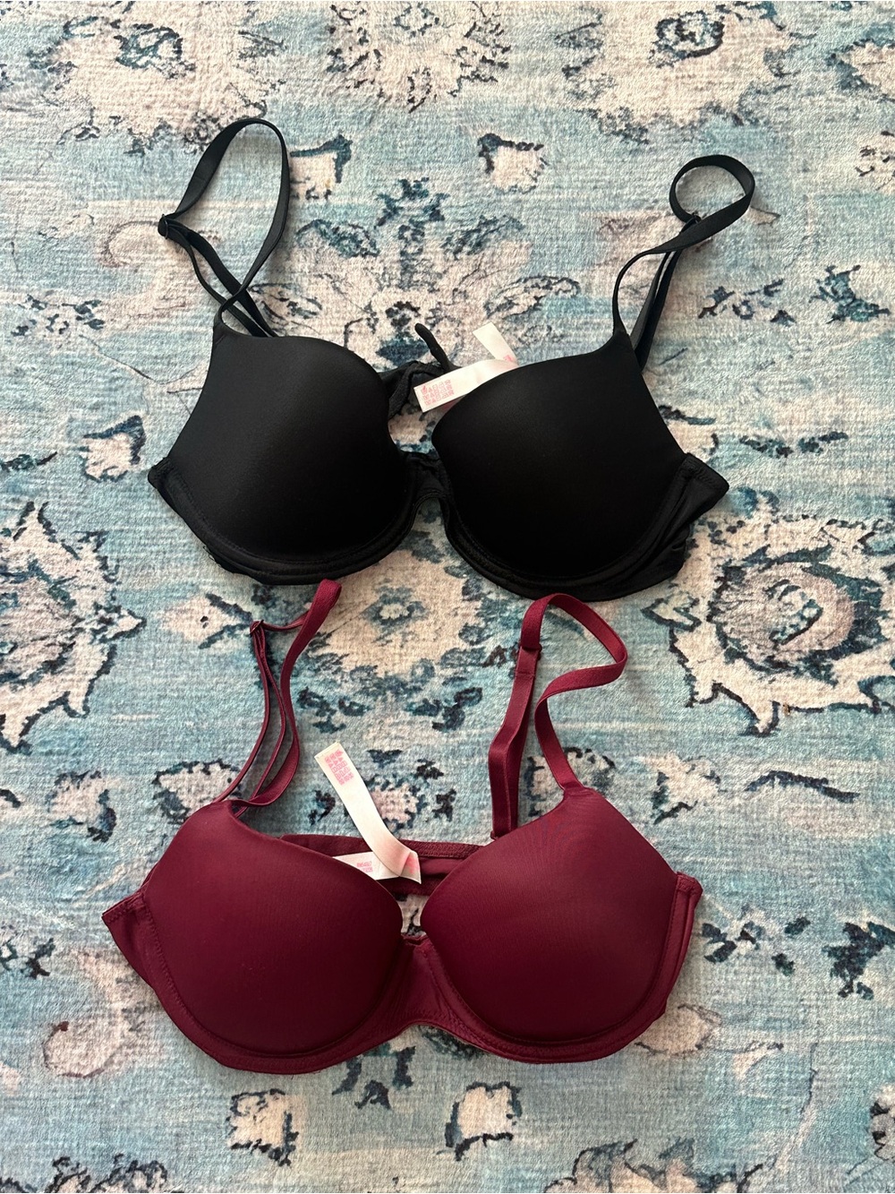 NWOT PINK by Victoria’s Secret Women’s T-Shirt Bras — Black and Burgundy Size 34